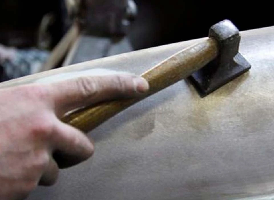 El niquelado mate y brillante: proceso de acabado en pieza metálica para elegir el resultado ideal