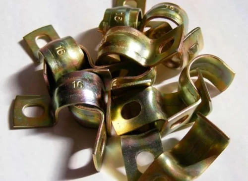 Cómo se descubrió el proceso del galvanizado: piezas metálicas galvanizadas para protección anticorrosión